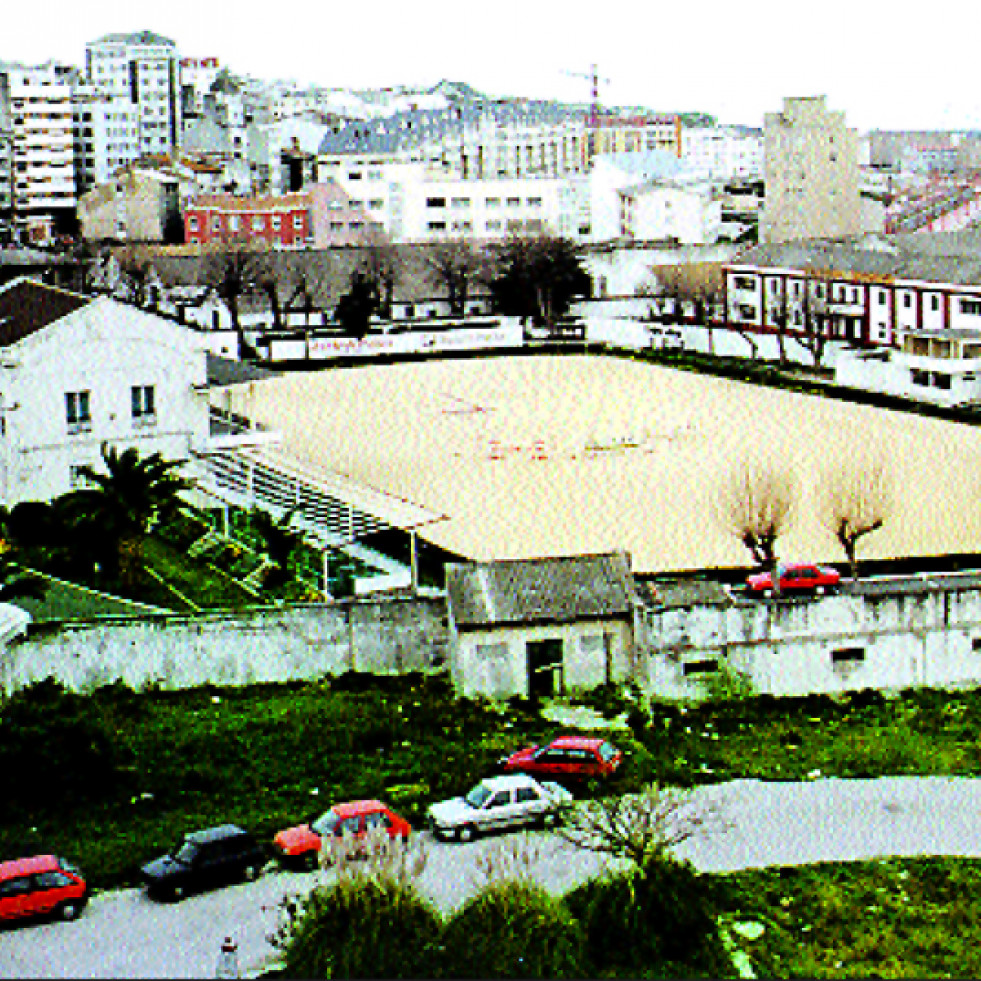 Hace 25 años | Un nuevo aparcamiento en la Ciudad Vieja podrá acoger 200 vehículos