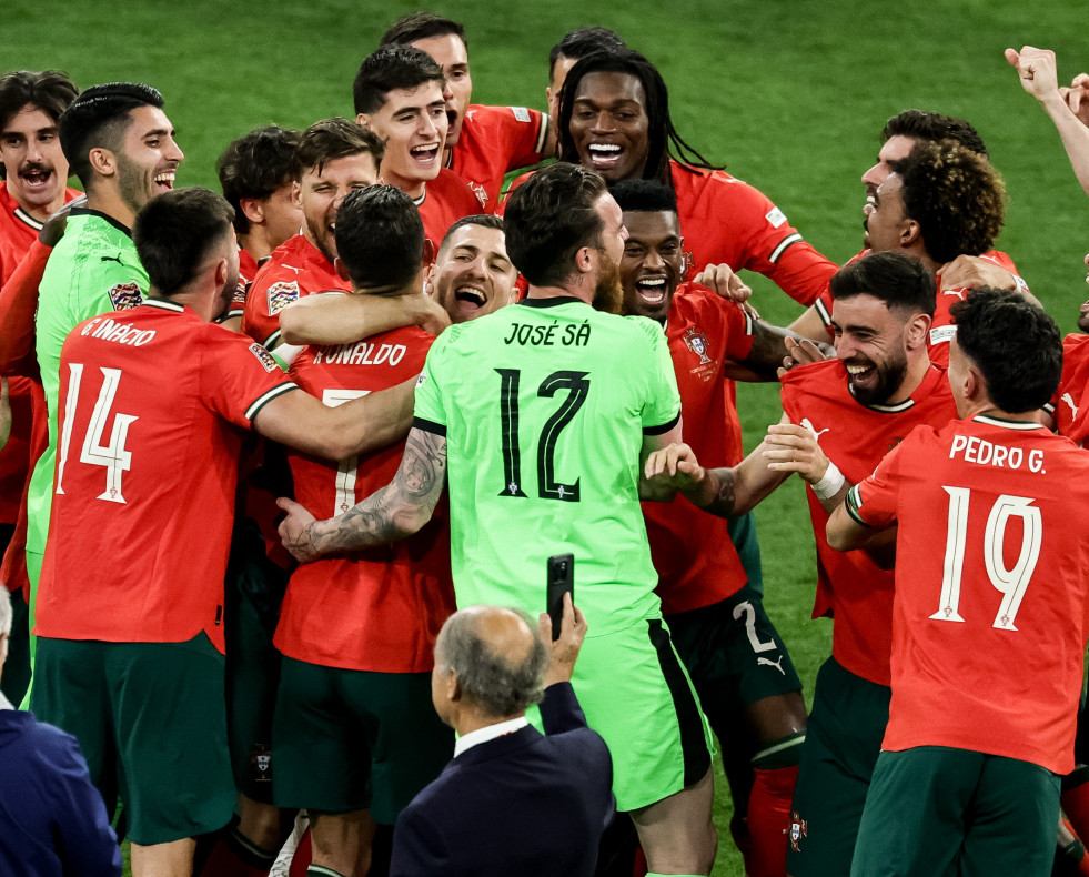 Munich (Germany), 09/06/2025.- Players of Portugal celebrate after winning the UEFA Nations League final match between Portugal and Spain in Munich, Germany 08 June 2025. (Alemania, España) EFE/EPA/F