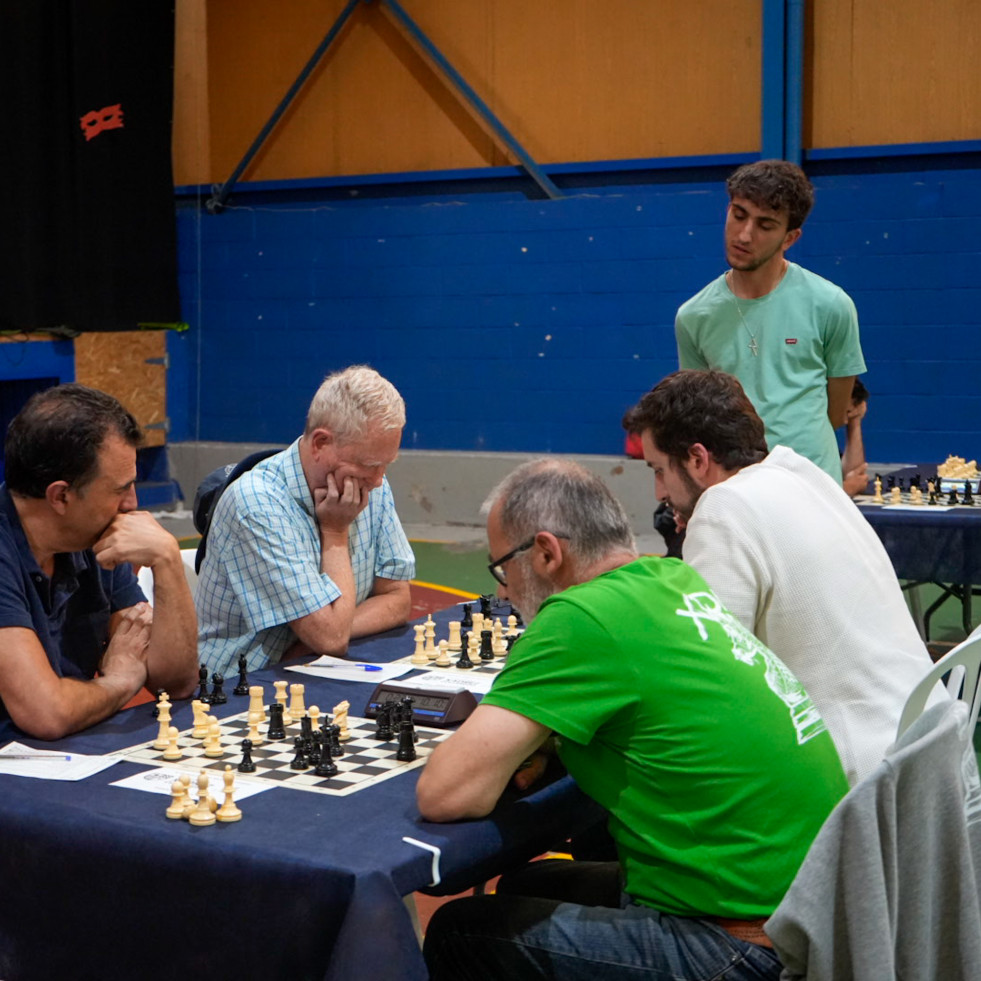 El ajedrez vuelve a ser protagonista en Culleredo reuniendo a 70 jugadores en el segundo torneo 'Xadrez Amodiño’
