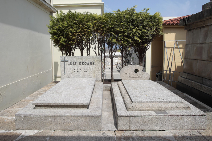El Ayuntamiento cedió tumbas en San Amaro a Lloréns y Seoane antes que a Francisco Miguel