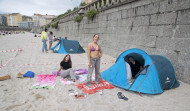 La alcaldesa decreta el fin de las acampadas en vísperas de San Juan