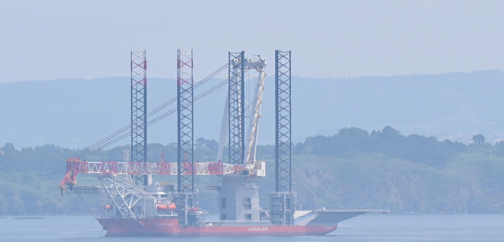¿Qué es la megaestructura que se divisa desde A Coruña?