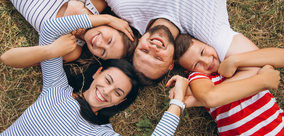 La prosperidad económica de las familias influye en el estrés y el envejecimiento celular de los niños