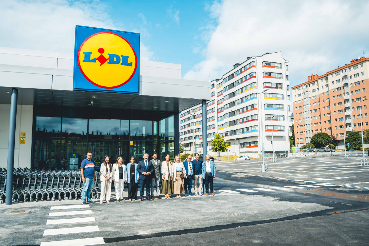 LIDL Exterior Culleredo