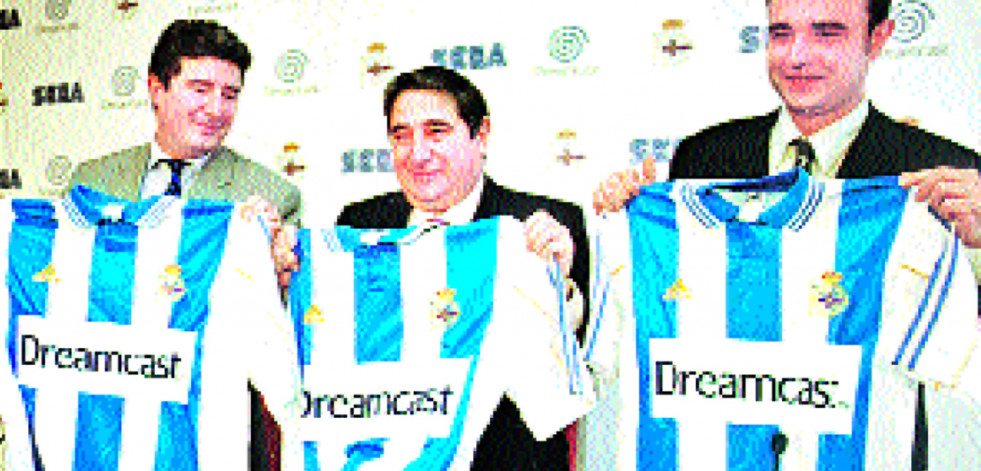 Hace 25 años | El Deportivo estrena patrocinador, Dreamcast, tras conquistar la Liga