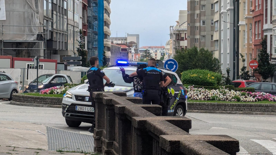 Detenida por arrancarle el pelo a su madre en la calle tras una discusión
