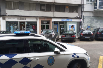 Atraco dos pixel 18252084