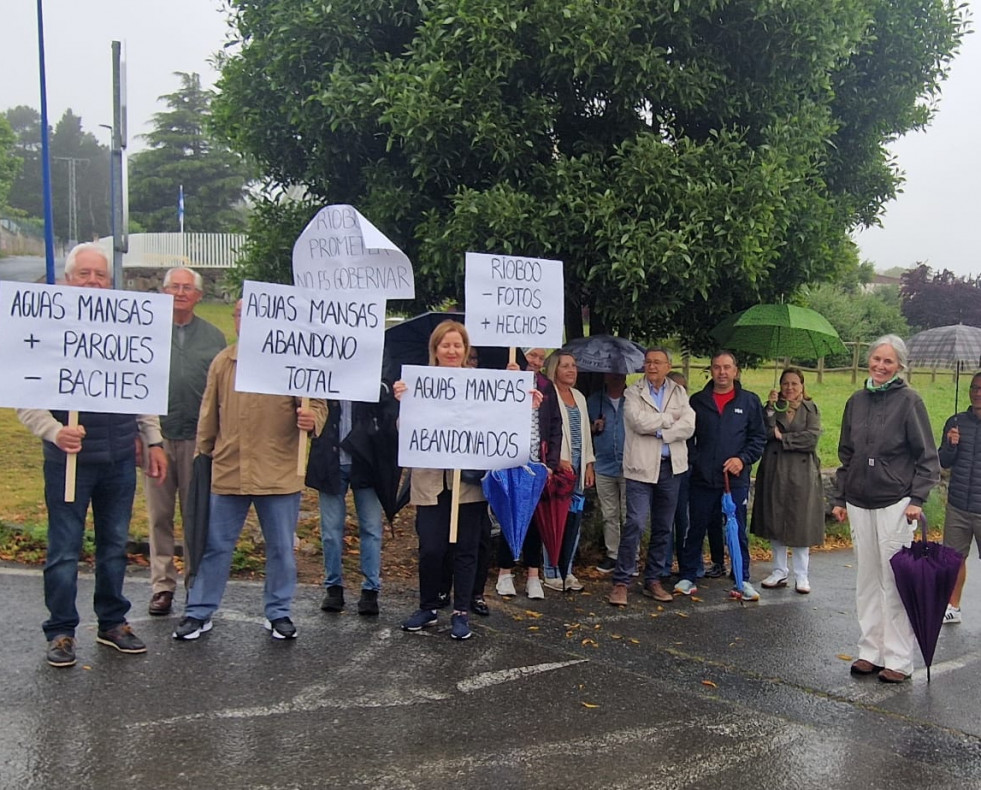 Protesta de los vecinos de Aguas Mansas