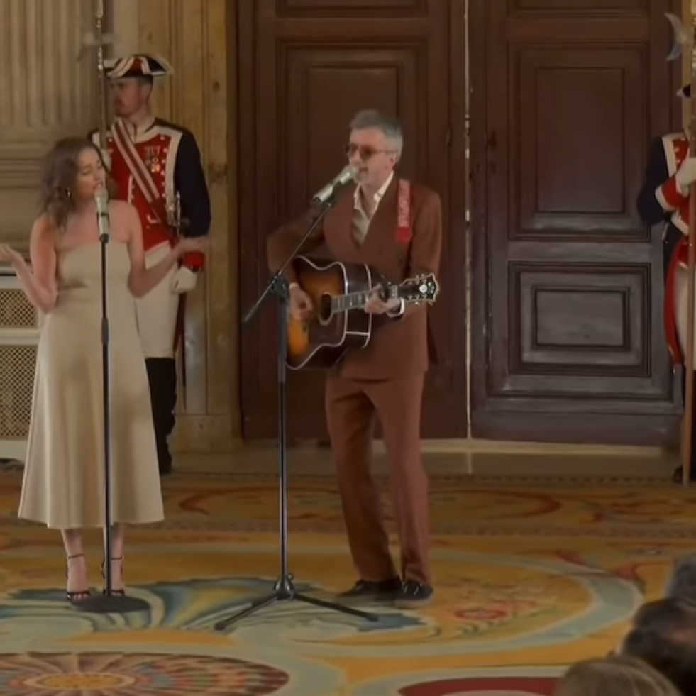 Los 40 años de la entrada de España en la UE se celebran al ritmo de ‘Tierra’ de Xoel López