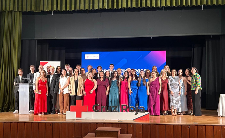 Cruz Roja celebra la graduación de sus 126 estudiantes de Formación Profesional en A Coruña