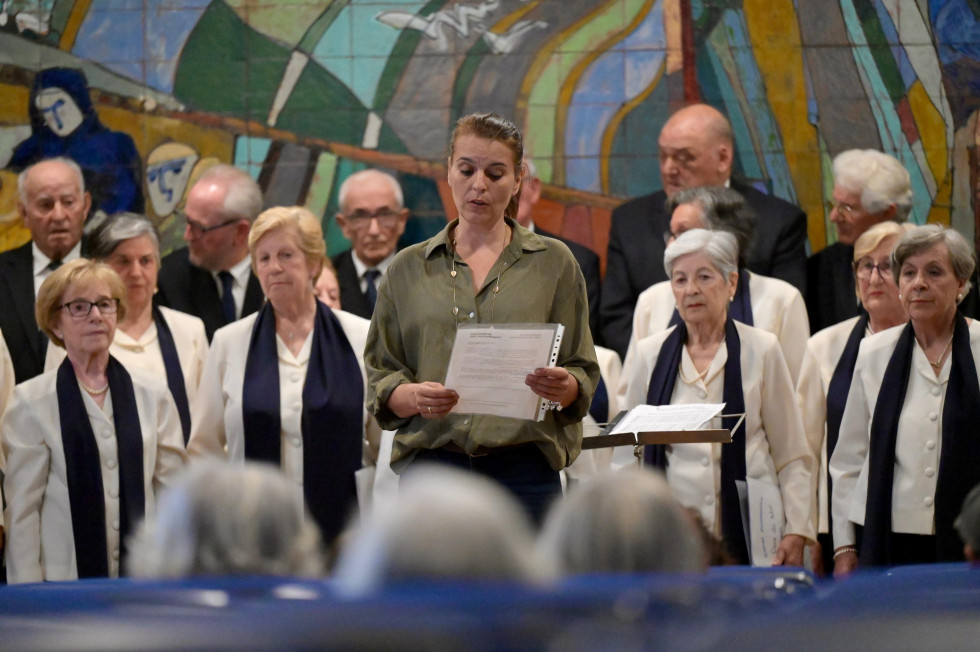 ‘Voces Meigas’  (1)