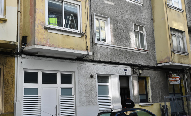 Un hombre mata a puñaladas a su pareja en su piso de la Sagrada Familia en A Coruña