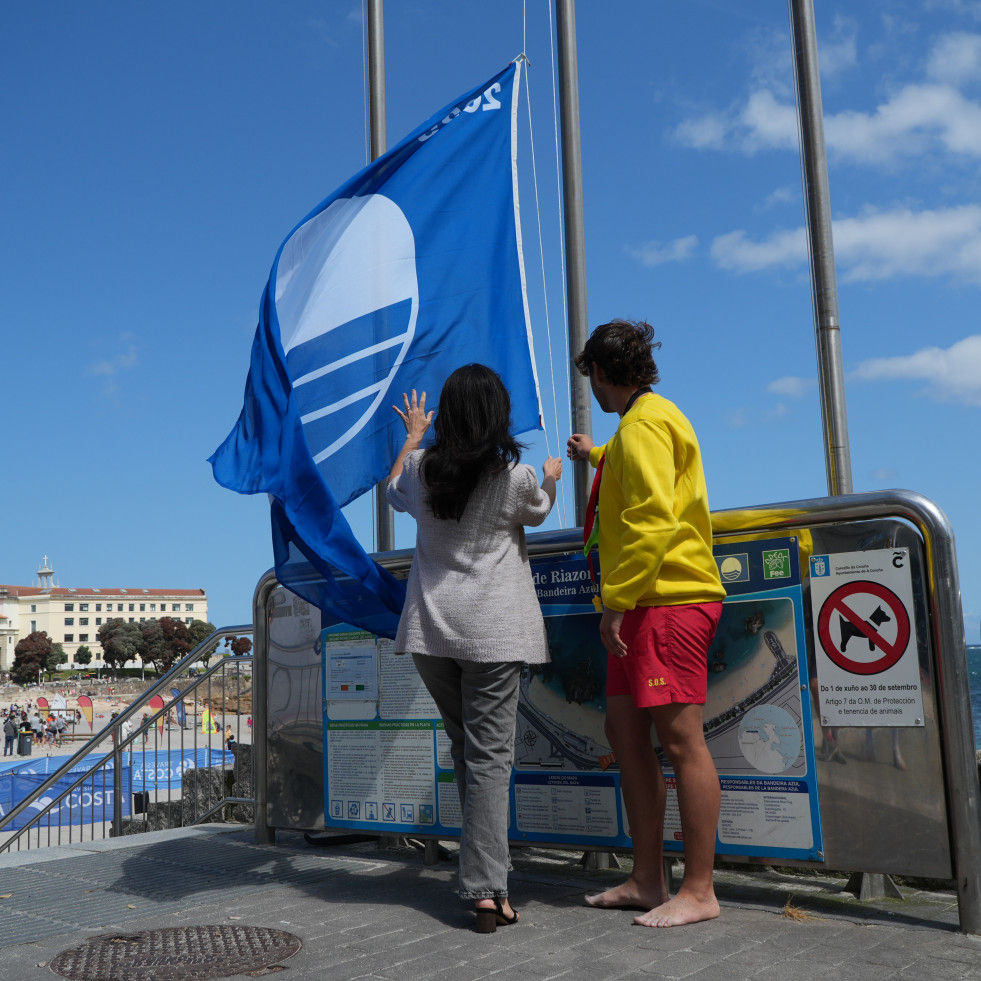 Así puedes llegar en bus a las playas de A Coruña