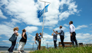 La bandera azul ya ondea en tres playas de Miño: Grande, Perbes y A Ribeira