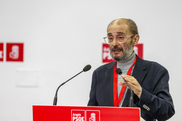 ZARAGOZA 22/11/2024.- El secretario general del PSOE en Aragón, Javier Lamban, durante la primera jornada del Comité Regional que los socialistas de aragón celebran hoy viernes en Zaragoza. EFE / J