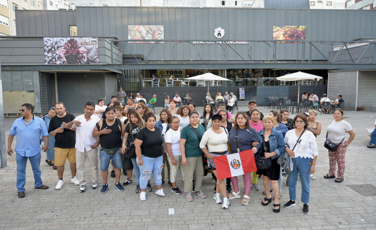 A Coruña acoge una manifestación de la comunidad peruana en memoria de la víctima del crimen del domingo