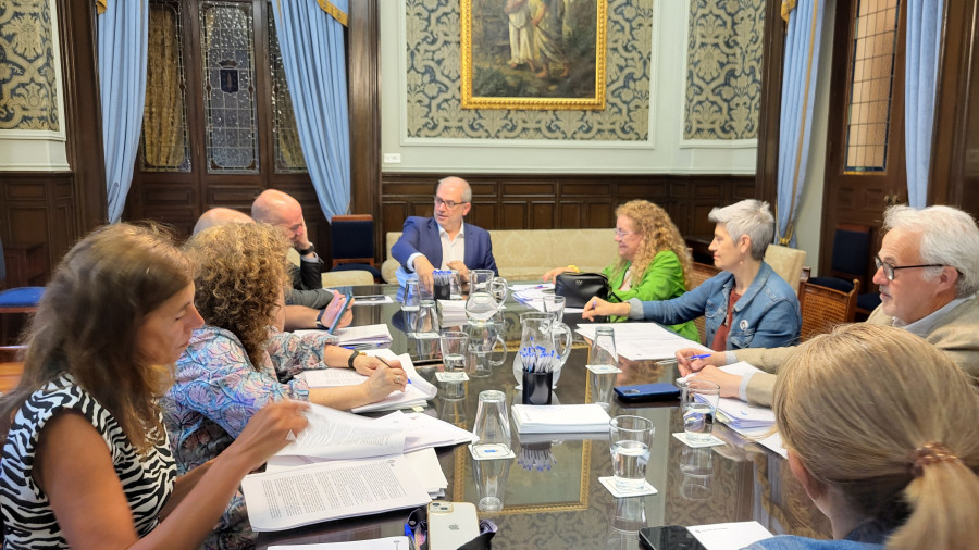 El PP de A Coruña llama "cómplice necesario" al BNG por permitir el pago "irregular" de facturas del IMCE