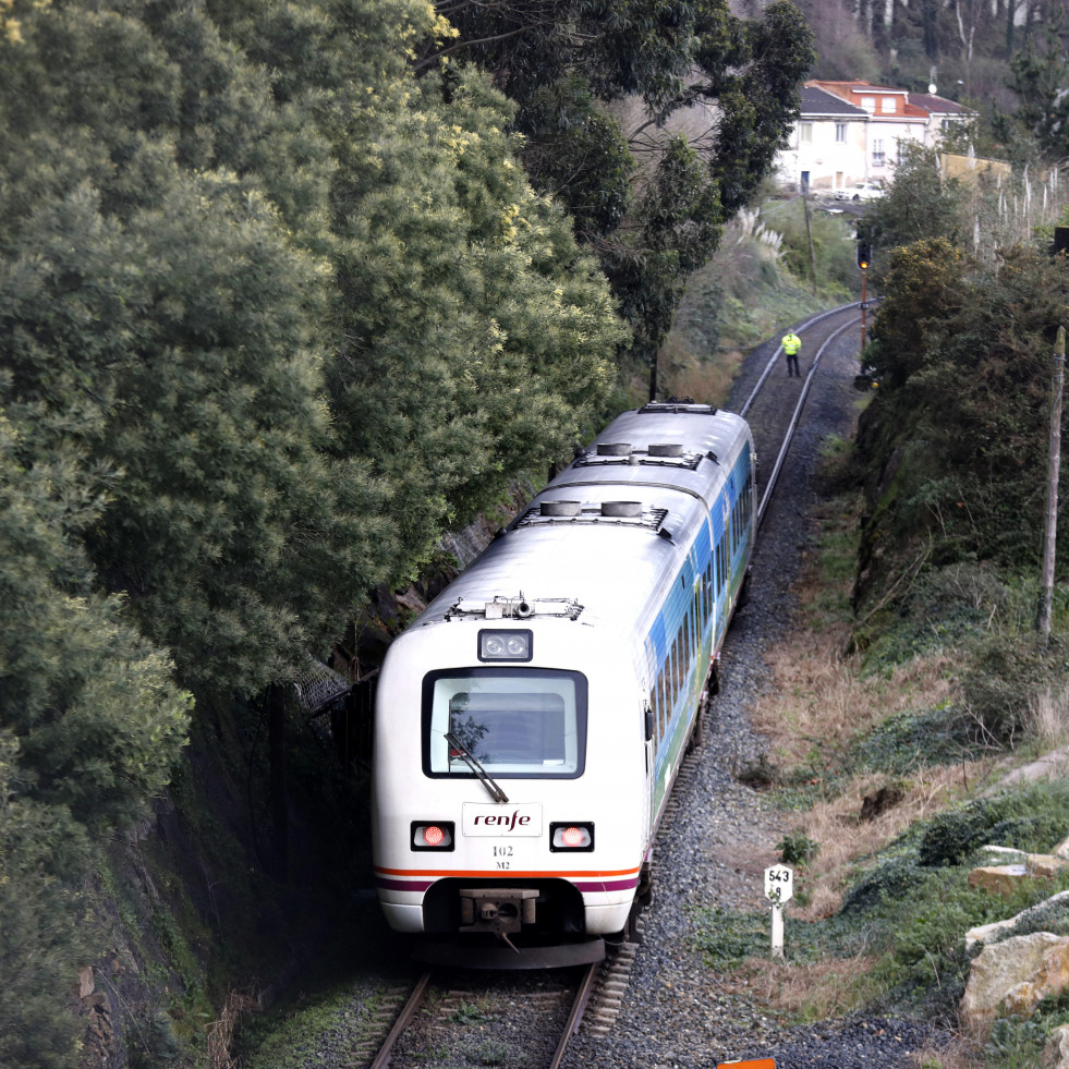 Una mujer resulta herida en las vías del tren en la zona de Casablanca