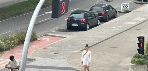 Los carteles de la Zona de Bajas Emisiones de A Coruña que reviven por San Juan