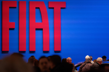 Brussels (Belgium), 16/01/2025.- A FIAT logo during the 101st Brussels Motor Show at Brussels Expo in Brussels, Belgium, 16 January 2025. The event takes place from 10 to 19 January 2025. (Bélgica, B