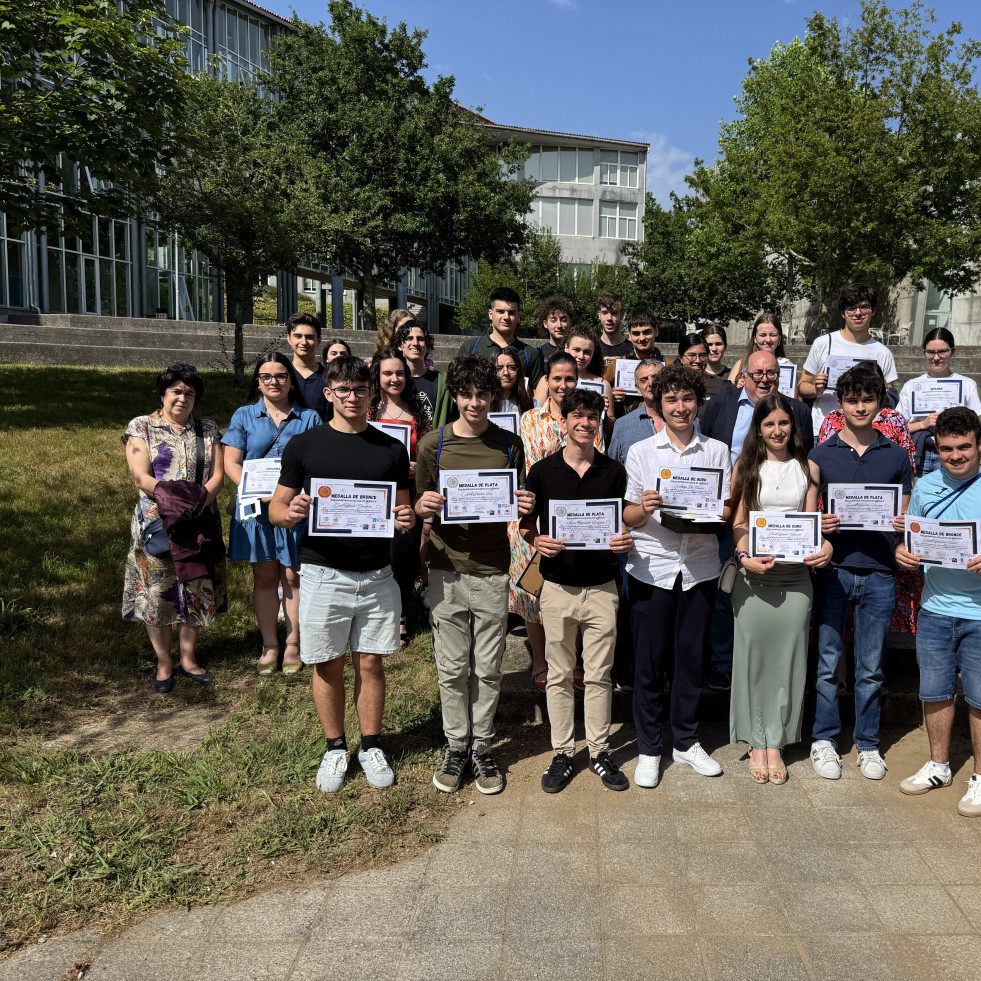 Dos coruñeses se hacen con los diplomas de la XLII Olimpiada Gallega de Química