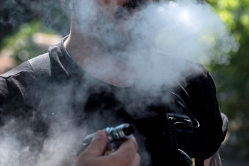 Sociedad 2 TABACO VAPEADORES