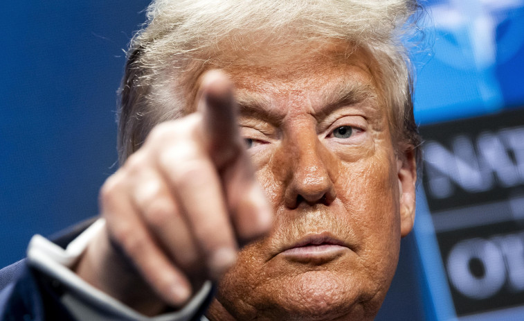 Trump amenaza a España con represalias comerciales por no comprometerse con el 5% en Defensa