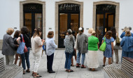 Colas en el primer día de rebajas de verano en  A Coruña