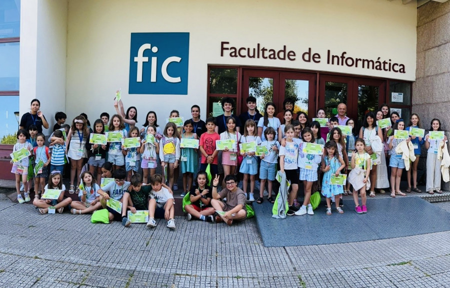 La UDC clausura con éxito el primer turno del campamento tecnológico de la Cátedra ALDABA-WIB