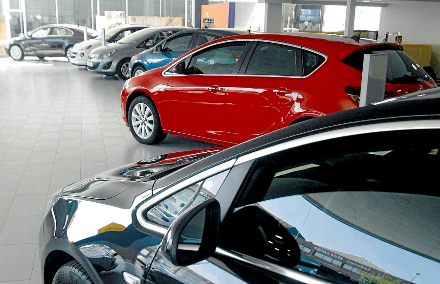 Louzao es el concesionario de coches que más factura de A Coruña
