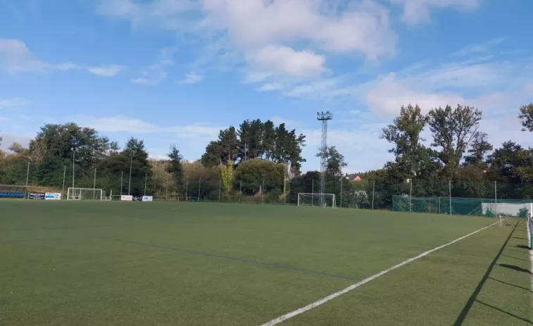 El gobierno de Diana Piñeiro acepta el ruego de Unión por Cambre para ejecutar las obras del campo de Lendoiro