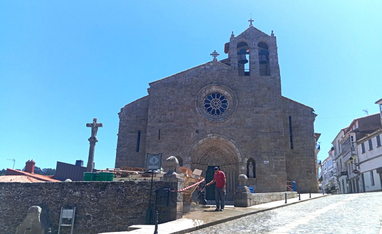 O Azougue muestra de nuevo su encanto tras nueve meses  de obras y casi medio millón de inversión