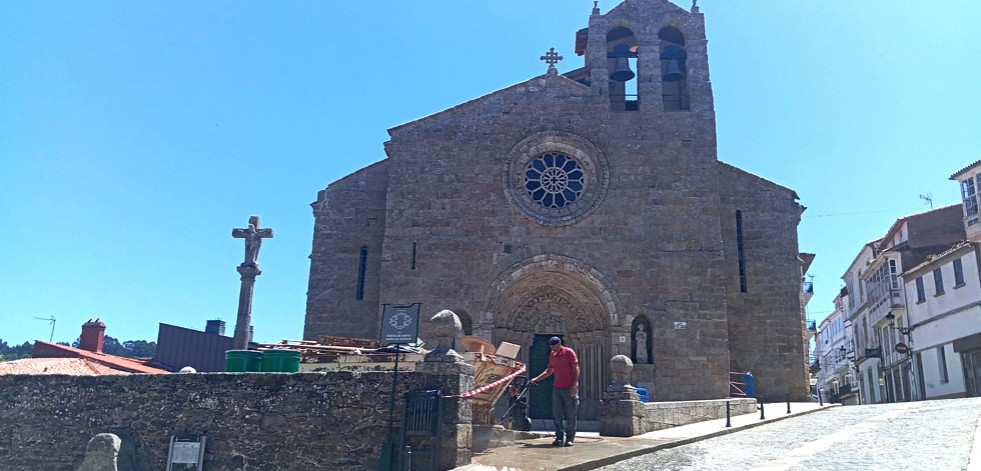 O Azougue muestra de nuevo su encanto tras nueve meses  de obras y casi medio millón de inversión