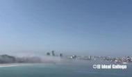 El tercer día de niebla en A Coruña provoca varios desvíos de aviones a Santiago