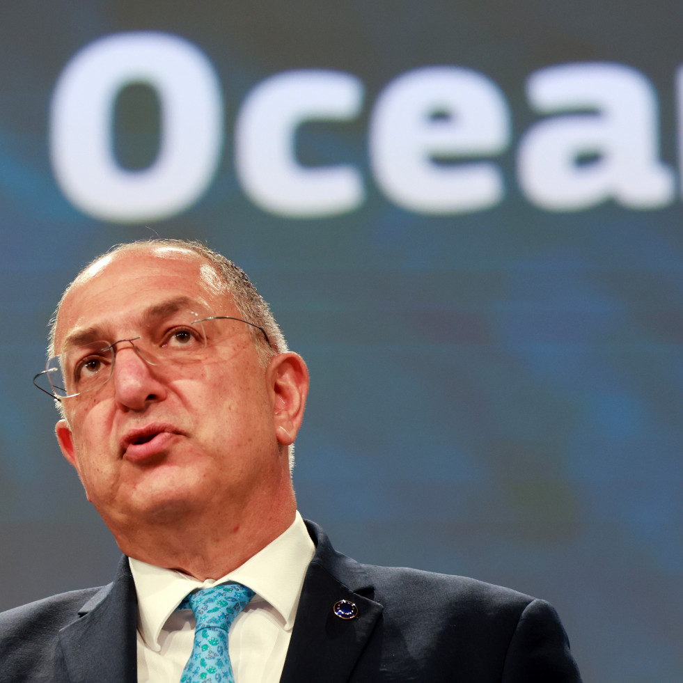 El comisario europeo de Pesca se reunirá en A Coruña con el ministro Planas