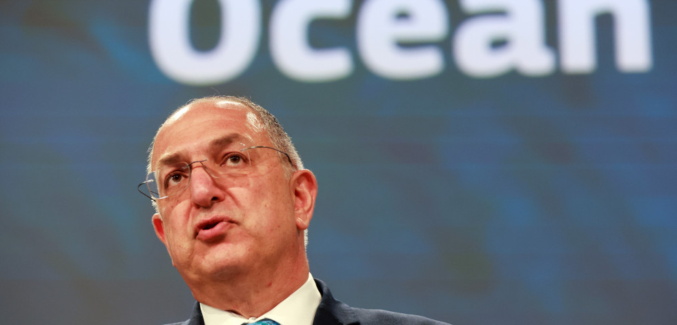 El comisario europeo de Pesca se reunirá en A Coruña con el ministro Planas
