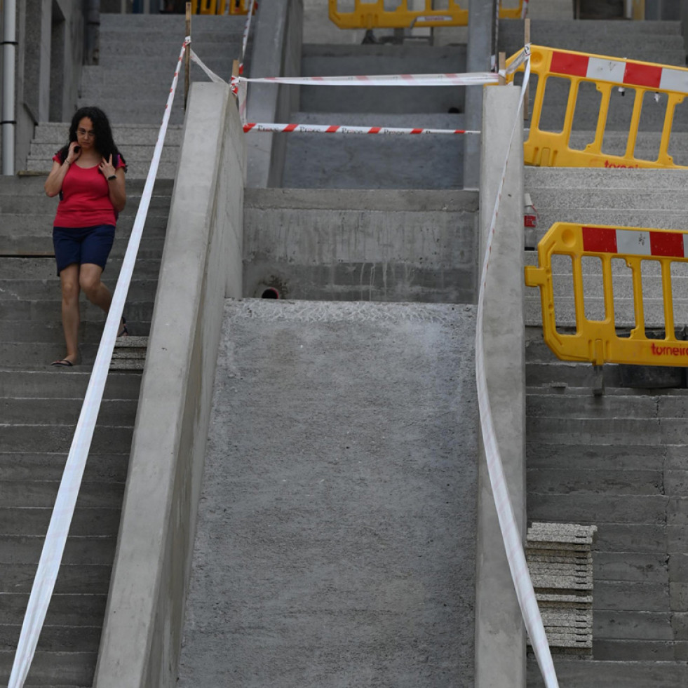 Un verano con menos escaleras que subir para que los coruñeses no tengan que sudar la camiseta