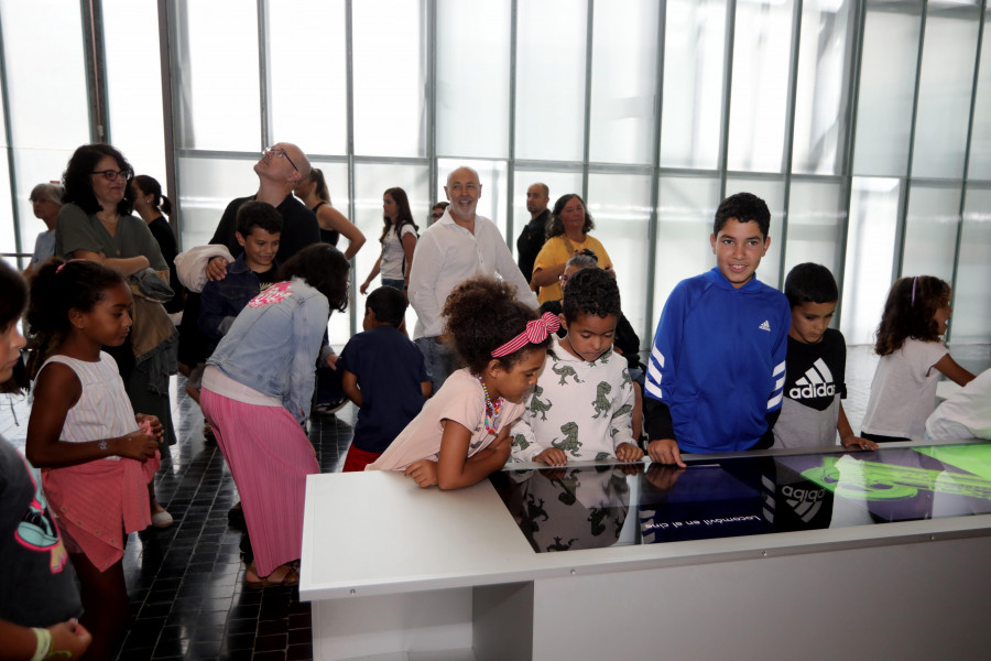 Vacaciones en Paz busca familias gallegas para acoger este verano a niños y niñas saharauis