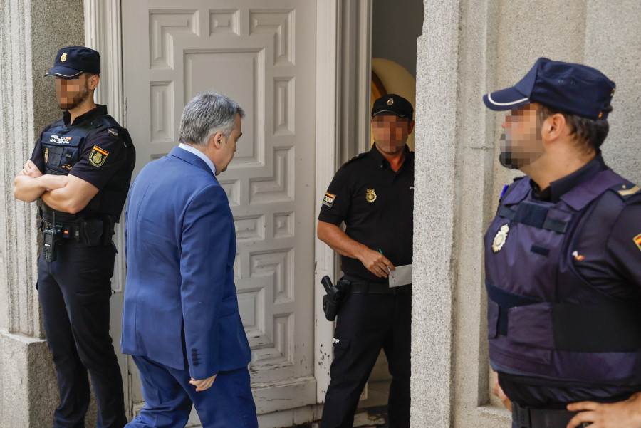 El juez envía a prisión sin fianza a Santos Cerdán