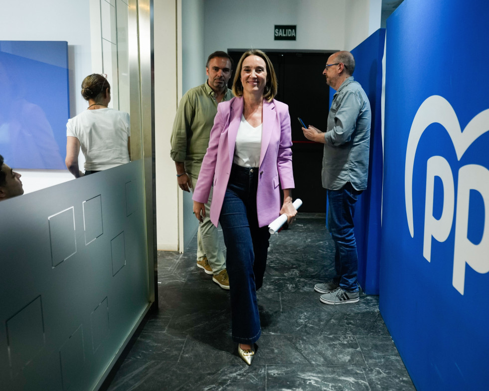 MADRID, 30/06/2025.- La secretaria general del PP, Cuca Gamarra, al finalir la rueda de prensa ofrecida tras la reunión del Comité de Dirección del Partido Popular, este lunes en Madrid. Cuca Gamar