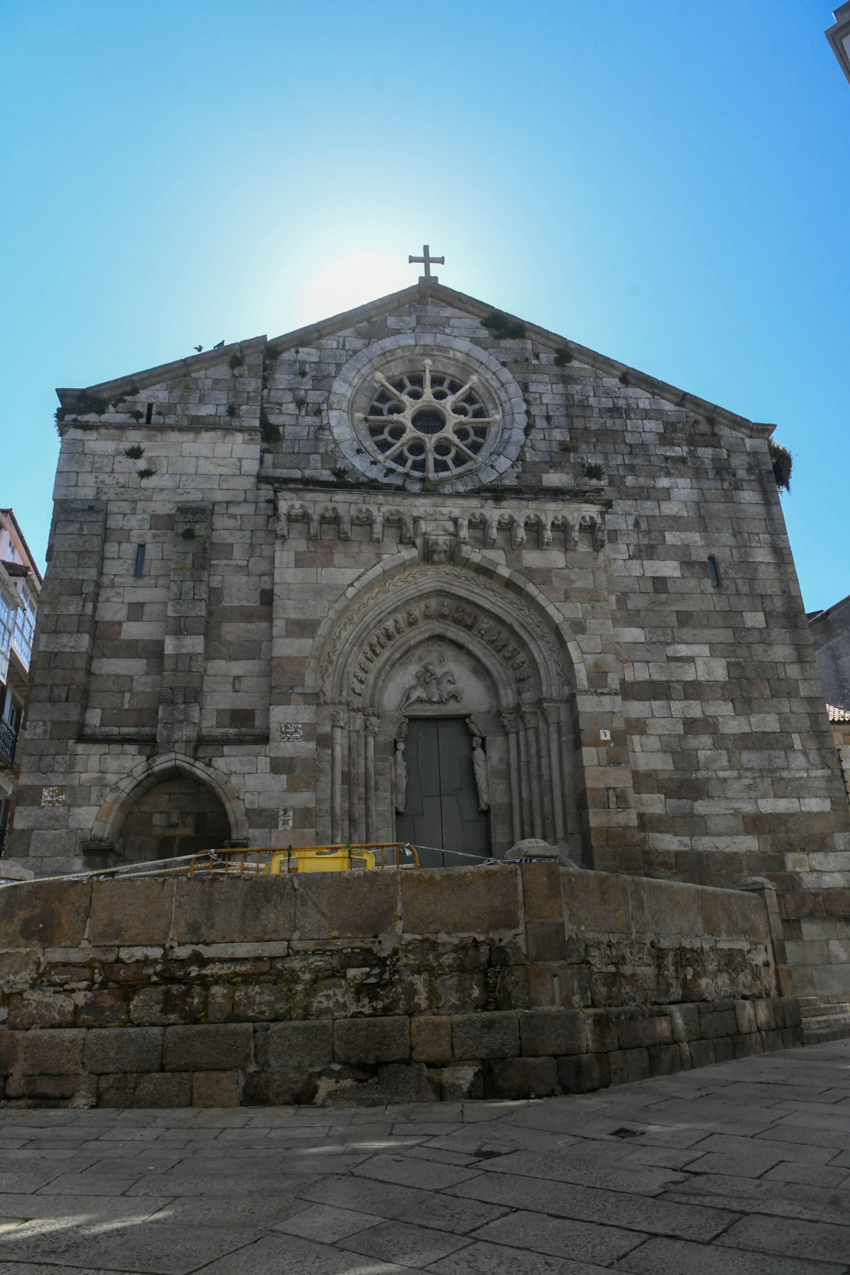 Iglesia de Santiago @ Pedro Puig