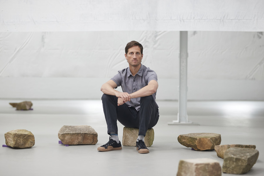 Llega a la Fundación María José Jove la muestra “tercer maestro” del artista Nicolás Paris