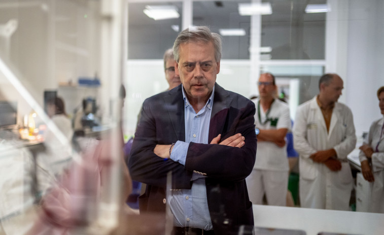 Sanidade defende a “optimización” de recursos e asegura a dispoñibilidade do 100% de camas de hospital