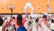 Marineda City celebra el verano con fiestas de la espuma, música y actividades para niños