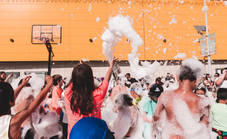Marineda City celebra el verano con fiestas de la espuma, música y actividades para niños