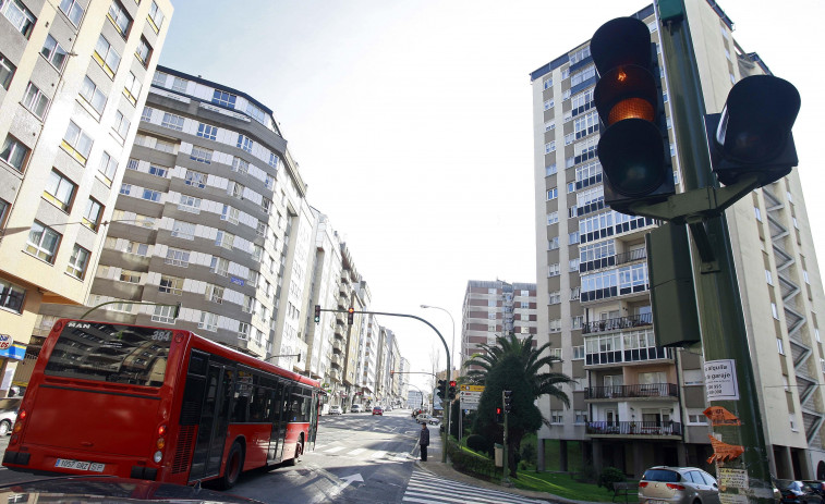 Hace 25 años | Los vecinos de Monelos piden que se mantengan las rutas del 1 y del 1-A