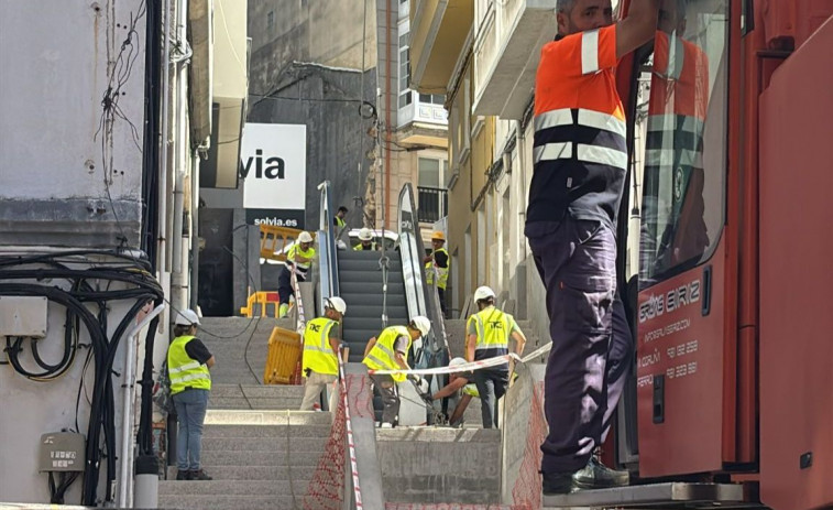 Adelaida Muro ya tiene por fin sus escaleras mecánicas