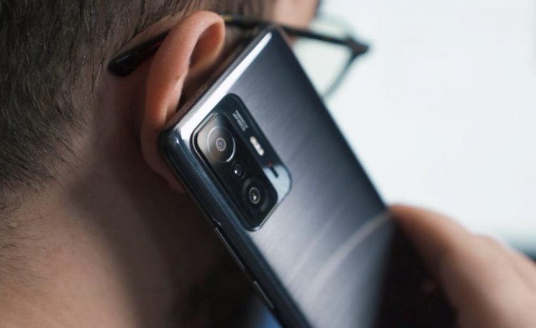 Móbil R lanza sen custo as chamadas 4G (VoLTE)