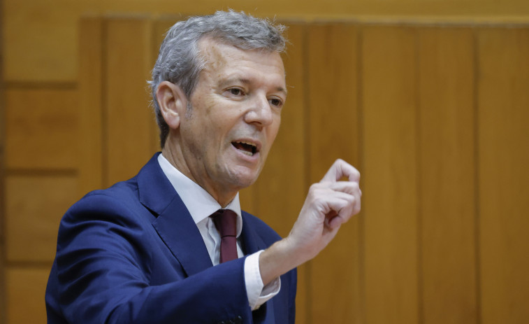 Rueda carga contra el PSOE y avisa a la oposición de su complicidad