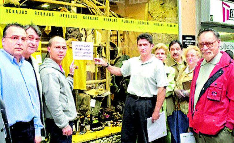 Hace 25 años | Los comerciantes hacen campaña en contra de la libertad de horarios